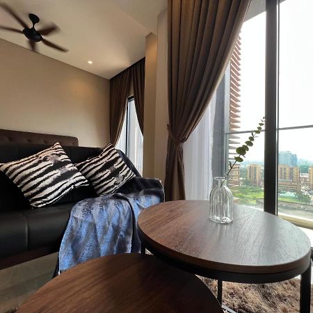 Lucentia Residence Bbcc Lalaport At Kuala Lumpur By Luxe Home Bagian luar foto