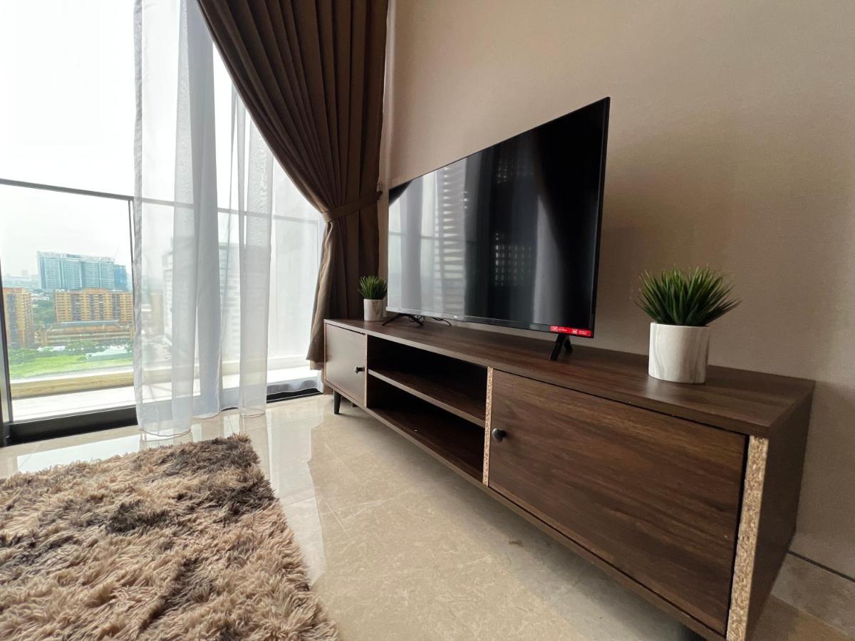 Lucentia Residence Bbcc Lalaport At Kuala Lumpur By Luxe Home Bagian luar foto