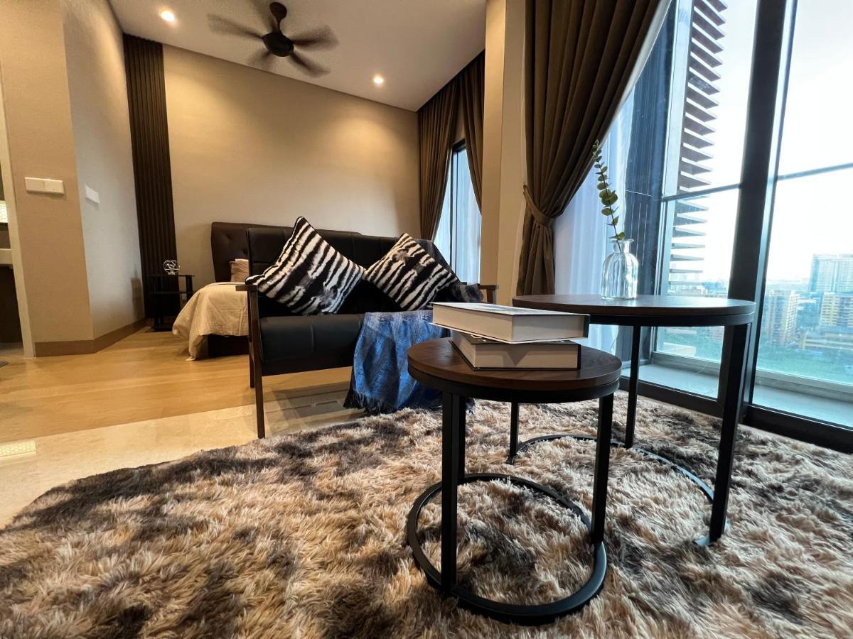 Lucentia Residence Bbcc Lalaport At Kuala Lumpur By Luxe Home Bagian luar foto