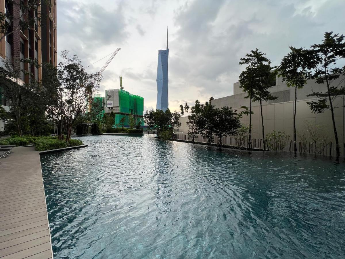 Lucentia Residence Bbcc Lalaport At Kuala Lumpur By Luxe Home Bagian luar foto